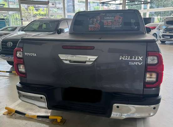 TOYOTA-HILUX-2.8 D-4D TURBO DIESEL CD SRV 4X4 AUTOMÁTICO TOYOTA-HILUX-2026
