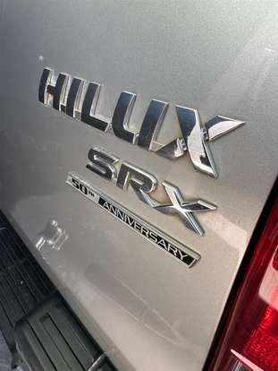 TOYOTA-HILUX-2020