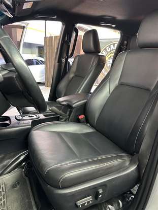 TOYOTA-HILUX-2020