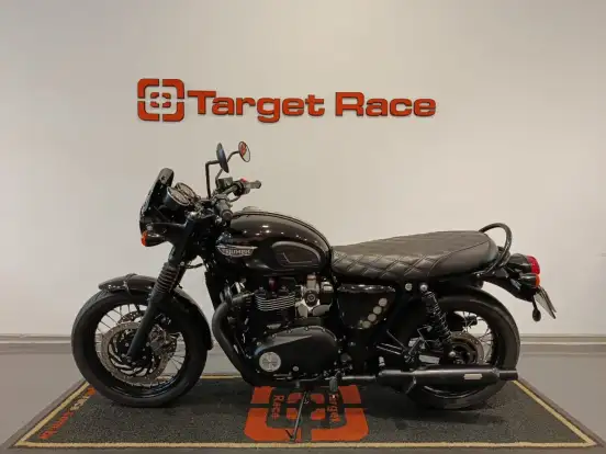 TRIUMPH-BONNEVILLE T120 BLACK 1200 TRIUMPH-BONNEVILLE T120 BLACK 1200-2017
