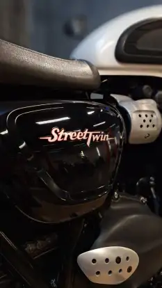 TRIUMPH-STREET TWIN TRIUMPH-STREET TWIN-2018