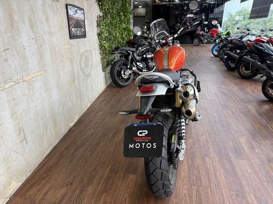 TRIUMPH-BONNEVILLE SCRAMBLER 1200 XE-2024