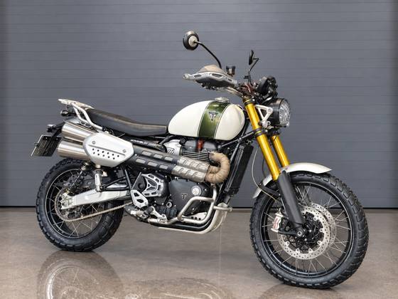 TRIUMPH BONNEVILLE SCRAMBLER 1200 XE 