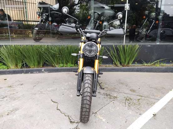 TRIUMPH-SCRAMBLER 400 X-2025