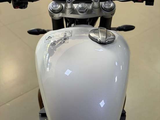 TRIUMPH-SPEED TWIN TRIUMPH-SPEED TWIN-2025
