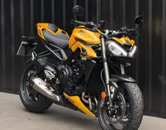 TRIUMPH STREET TRIPLE RS ABS TRIUMPH STREET TRIPLE RS ABS