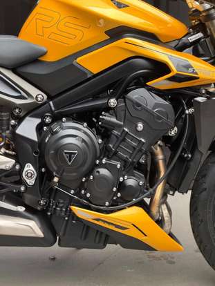 TRIUMPH-STREET TRIPLE RS ABS-2024