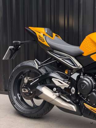 TRIUMPH-STREET TRIPLE RS ABS-2024