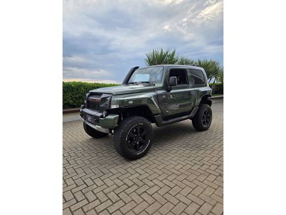 TROLLER T4 3.2 XLT 4X4 20V TURBO INTERCOOLER DIESEL 2P AUTOMÁTICO