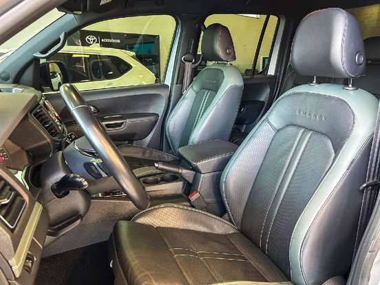 VOLKSWAGEN-AMAROK-2024