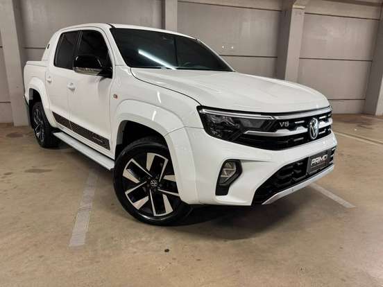 VOLKSWAGEN-AMAROK-2024