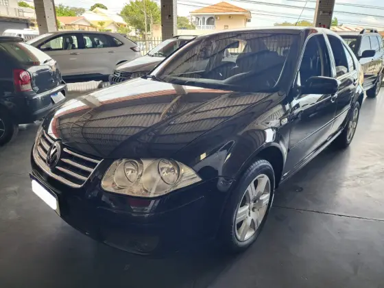 VOLKSWAGEN BORA 2.0 MI 8V FLEX 4P AUTOMÁTICO