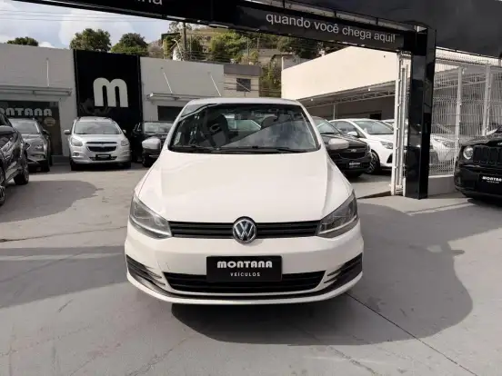 VOLKSWAGEN-FOX-1.0 MI TRENDLINE 8V FLEX 4P MANUAL VOLKSWAGEN-FOX-2014