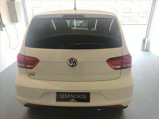 VOLKSWAGEN-FOX-1.6 MSI TOTAL FLEX CONNECT 4P MANUAL VOLKSWAGEN-FOX-2021