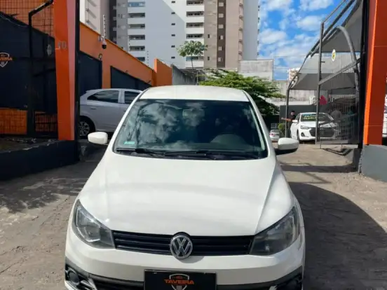 VOLKSWAGEN-GOL-1.0 12V MPI TOTALFLEX TRENDLINE 4P MANUAL VOLKSWAGEN-GOL-2017