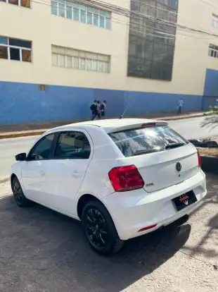 VOLKSWAGEN-GOL-2017