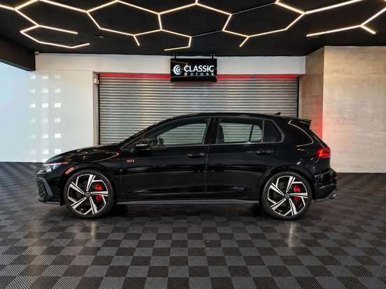 VOLKSWAGEN-GOLF-2.0 370 TSI GASOLINA GTI DSG VOLKSWAGEN-GOLF-2026
