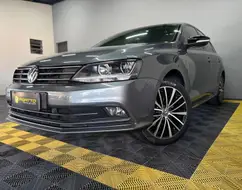 VOLKSWAGEN JETTA 1.4 16V TSI COMFORTLINE GASOLINA 4P TIPTRONIC VOLKSWAGEN JETTA 1.4 16V TSI COMFORTLINE GASOLINA 4P TIPTRONIC