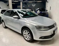 VOLKSWAGEN JETTA 2.0 COMFORTLINE FLEX 4P TIPTRONIC VOLKSWAGEN JETTA 2.0 COMFORTLINE FLEX 4P TIPTRONIC