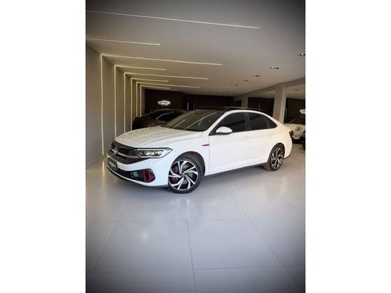 VOLKSWAGEN JETTA 2.0 350 TSI GASOLINA GLI DSG