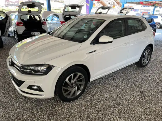VOLKSWAGEN POLO 1.0 200 TSI HIGHLINE AUTOMÁTICO