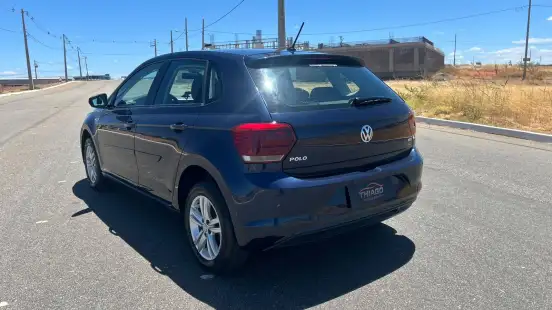 VOLKSWAGEN-POLO-2018