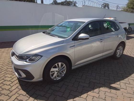 VOLKSWAGEN POLO 1.0 170 TSI COMFORTLINE AUTOMÁTICO