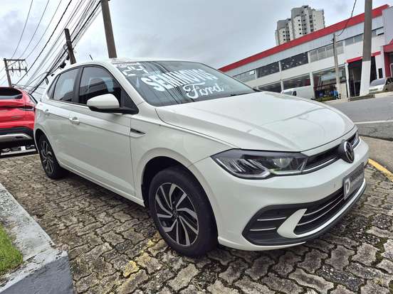 VOLKSWAGEN-POLO-1.0 170 TSI HIGHLINE AUTOMÁTICO VOLKSWAGEN-POLO-2023