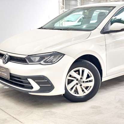 VOLKSWAGEN-POLO-2023