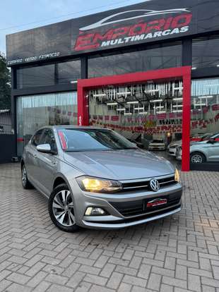 VOLKSWAGEN-POLO-2018