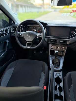 VOLKSWAGEN-POLO-2025