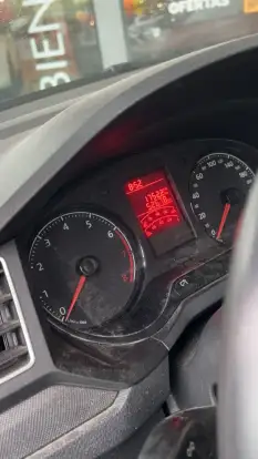 VOLKSWAGEN-SAVEIRO-2022