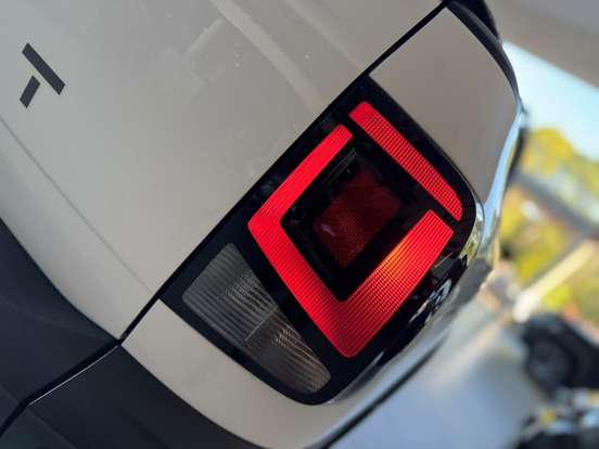 VOLKSWAGEN-SAVEIRO-2024