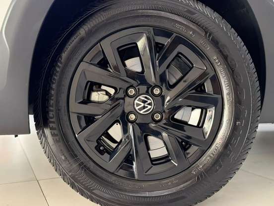 VOLKSWAGEN-SAVEIRO-2025