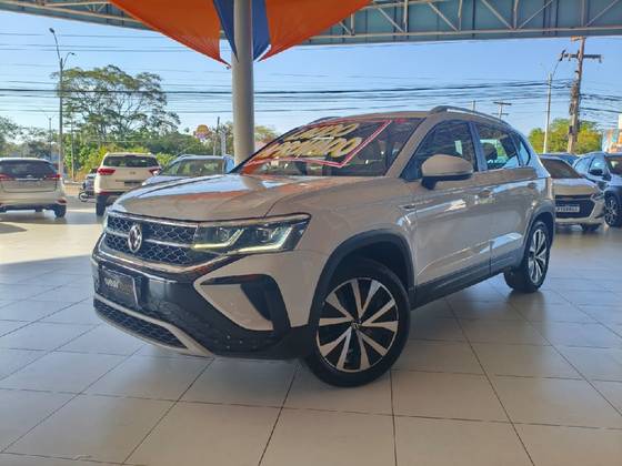 VOLKSWAGEN TAOS 1.4 250 TSI TOTAL FLEX HIGHLINE AUTOMÁTICO