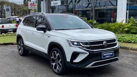 VOLKSWAGEN TAOS 1.4 250 TSI TOTAL FLEX HIGHLINE AUTOMÁTICO