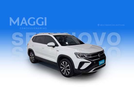 VOLKSWAGEN-TAOS-2021