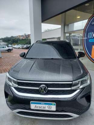VOLKSWAGEN-TAOS-2023
