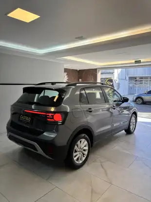 VOLKSWAGEN-T-CROSS-1.0 200 TSI TOTAL FLEX AUTOMÁTICO VOLKSWAGEN-T-CROSS-2024