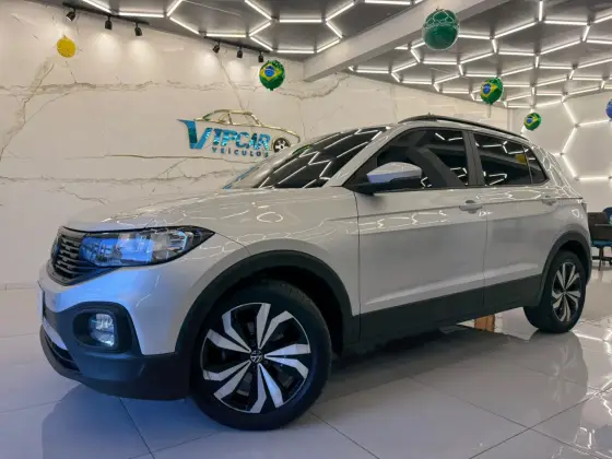 VOLKSWAGEN T-CROSS 1.0 200 TSI TOTAL FLEX AUTOMÁTICO