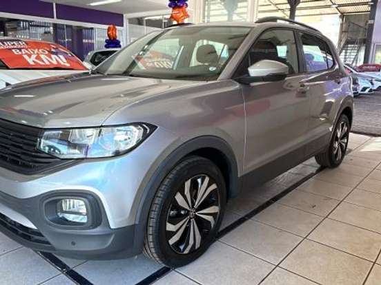 VOLKSWAGEN-T-CROSS-1.0 200 TSI TOTAL FLEX AUTOMÁTICO VOLKSWAGEN-T-CROSS-2024