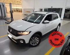 VOLKSWAGEN T-CROSS 1.0 200 TSI TOTAL FLEX AUTOMÁTICO VOLKSWAGEN T-CROSS 1.0 200 TSI TOTAL FLEX AUTOMÁTICO