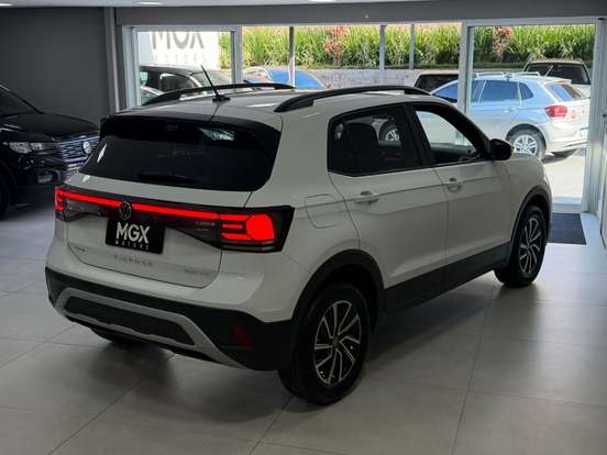 VOLKSWAGEN-T-CROSS-2024