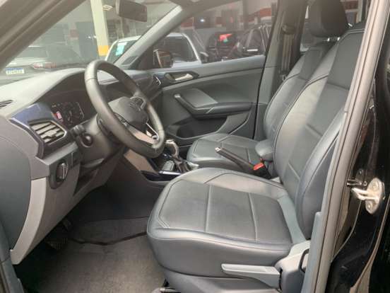 VOLKSWAGEN-T-CROSS-2024