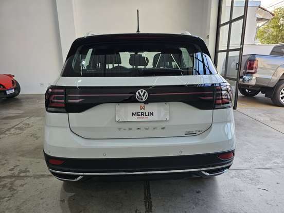 VOLKSWAGEN-T-CROSS-1.4 250 TSI TOTAL FLEX HIGHLINE AUTOMÁTICO VOLKSWAGEN-T-CROSS-2019