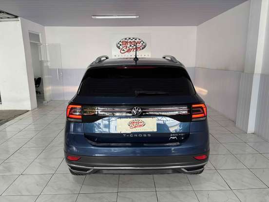 VOLKSWAGEN-T-CROSS-2022