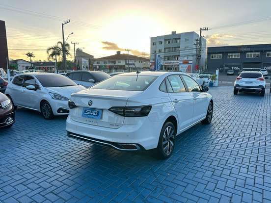 VOLKSWAGEN-VIRTUS-2024