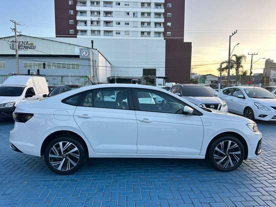 VOLKSWAGEN-VIRTUS-1.0 200 TSI HIGHLINE AUTOMÁTICO VOLKSWAGEN-VIRTUS-2024