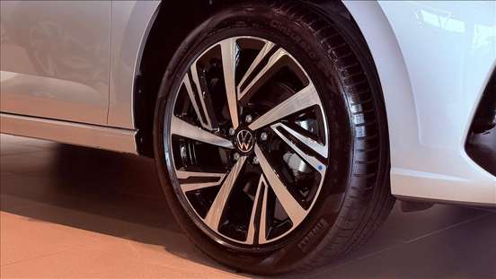 VOLKSWAGEN-VIRTUS-2026