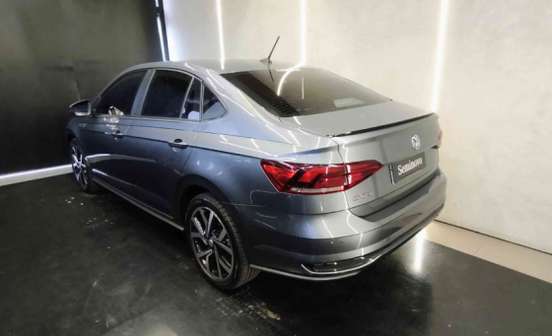 VOLKSWAGEN-VIRTUS-2021